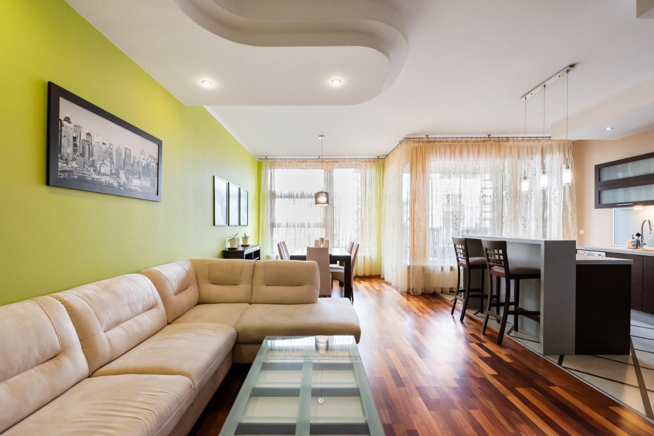 Wilanow Luxury Green Apartment วอร์ซอ ภายนอก รูปภาพ
